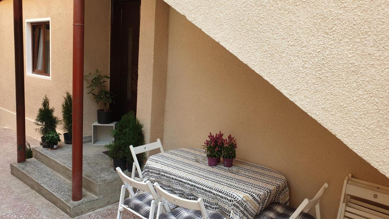 Casa Arion Apartment Baile Herculane Ngoại thất bức ảnh