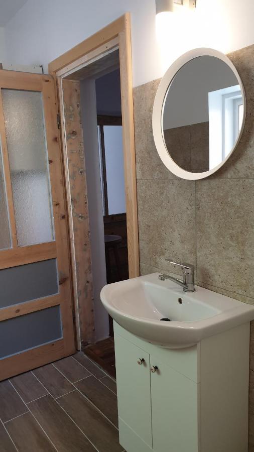 Casa Arion Apartment Baile Herculane Ngoại thất bức ảnh