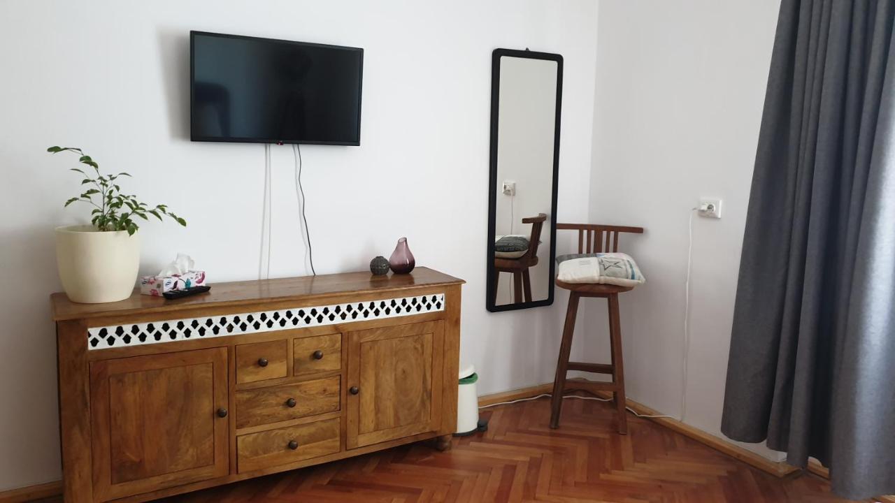 Casa Arion Apartment Baile Herculane Ngoại thất bức ảnh